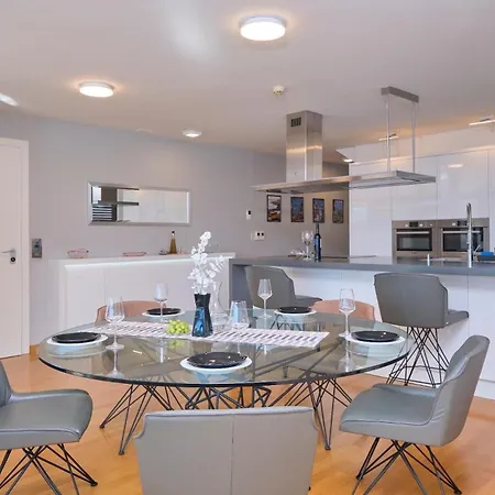 Ferienwohnung Fur 6 Personen Ca 145 Qm In Split, Dalmatien Mitteldalmatien * سبليت